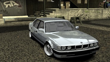BMW 750iL 2001